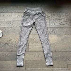 Alo leggings (Small)